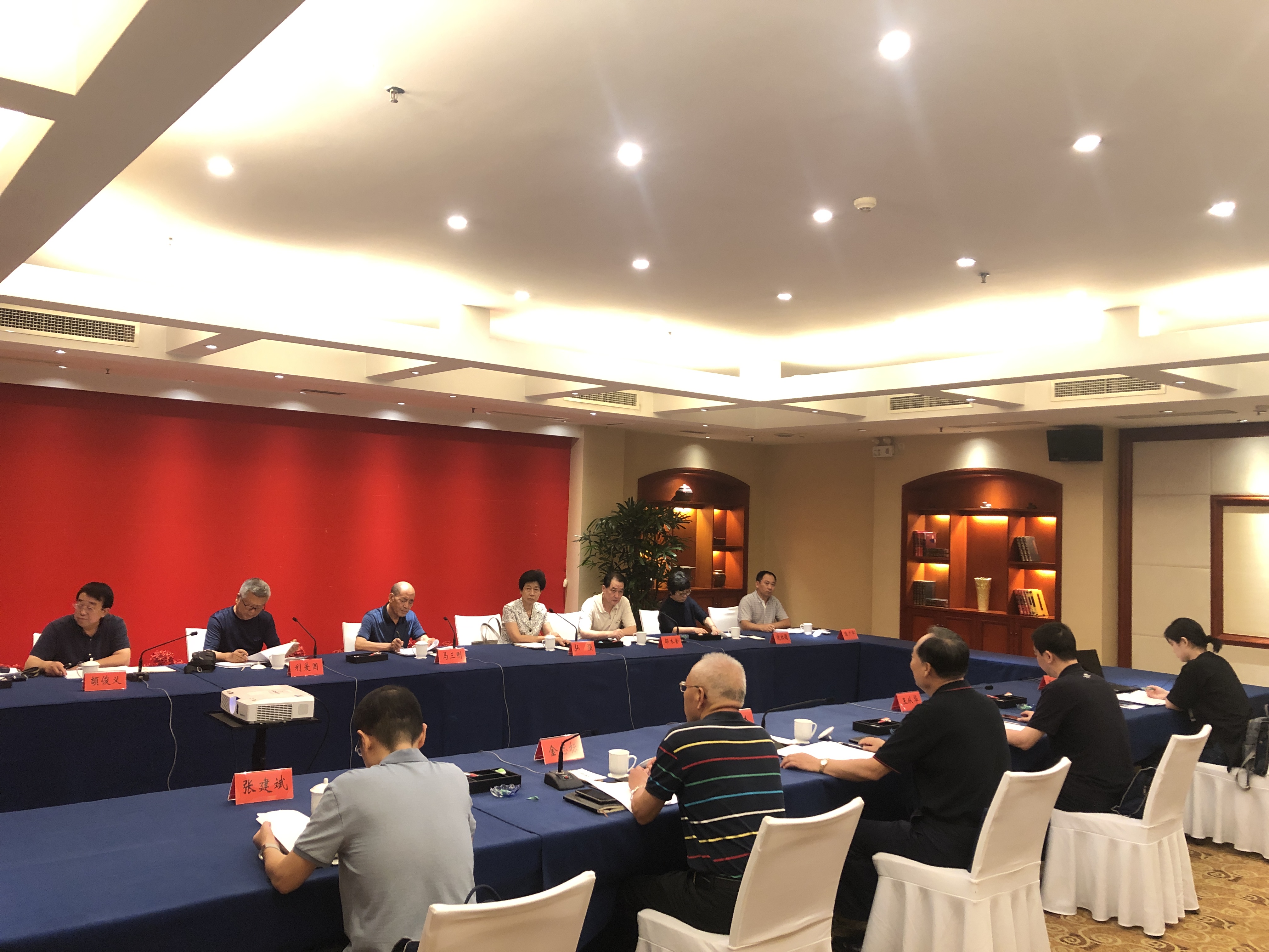 4ad26fc1-bb4a-43b1-b5cc-4f3946daf46d